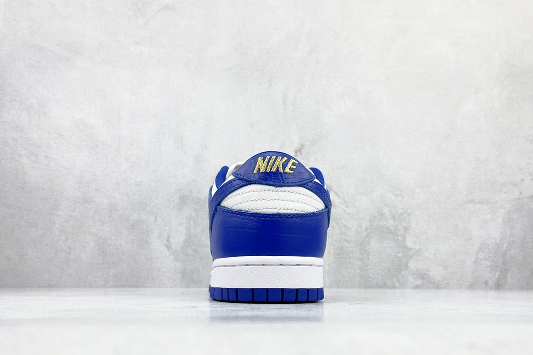 DUNK LOW HYPER ROYAL