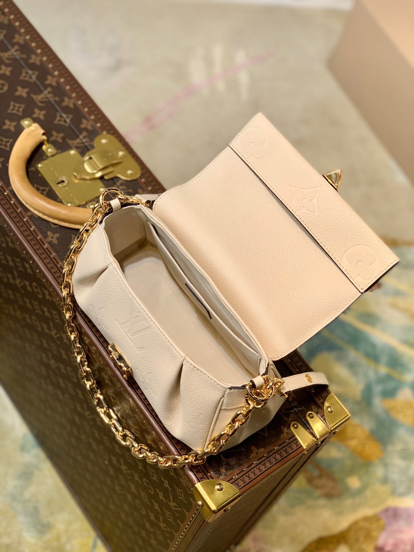 LOU FAVOURITE BAG