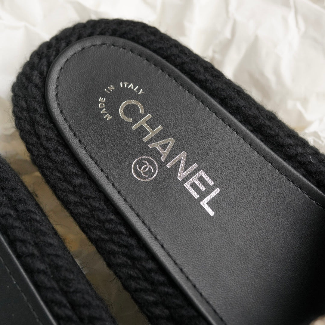 CC SANDALS