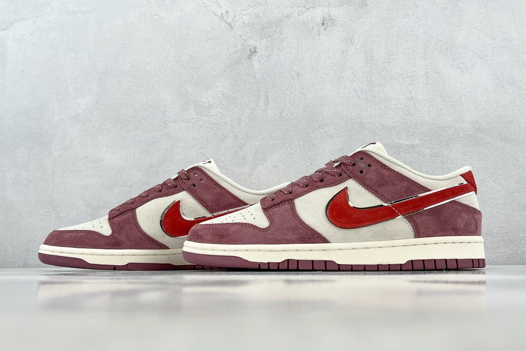 DUNK LOW x OTOMO KATUSHIRO