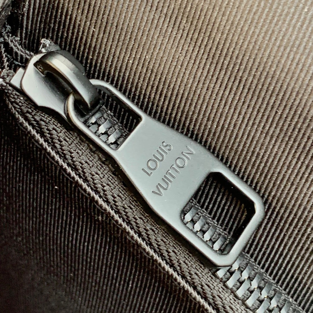 LOU S LOCK SLING BAG