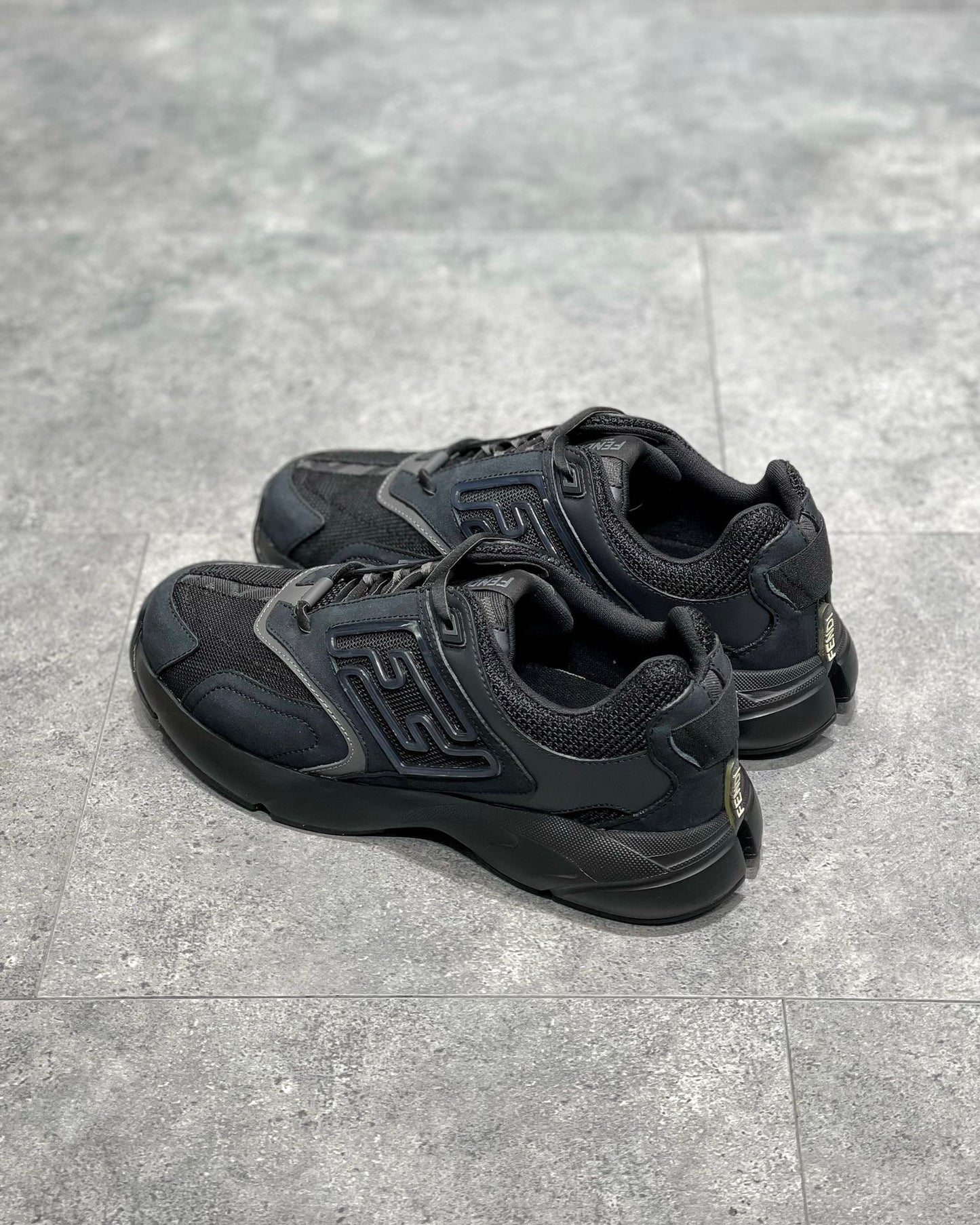 FEN FASTER SNEAKERS