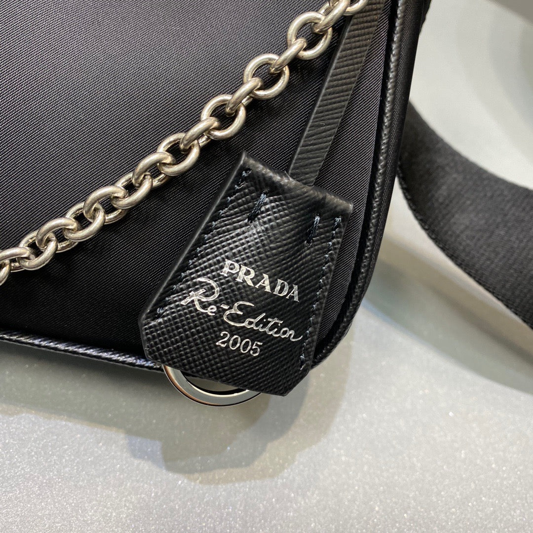 PD NYLON RE-EDTION 2005 BAG