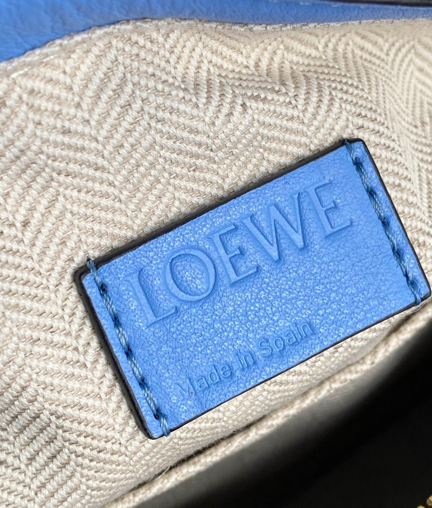 LOEW PUZZLE HOBO BAG