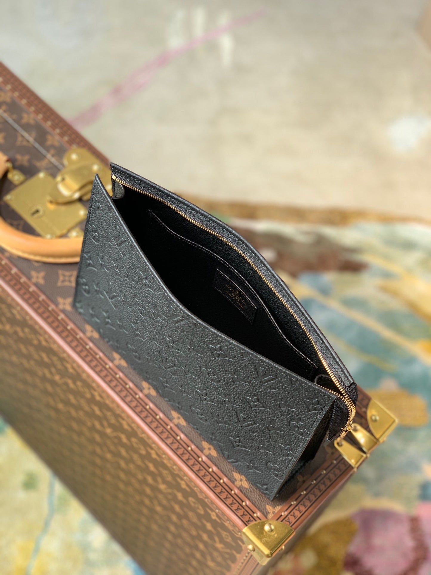 LOU POCHETTE VOYAGE MM