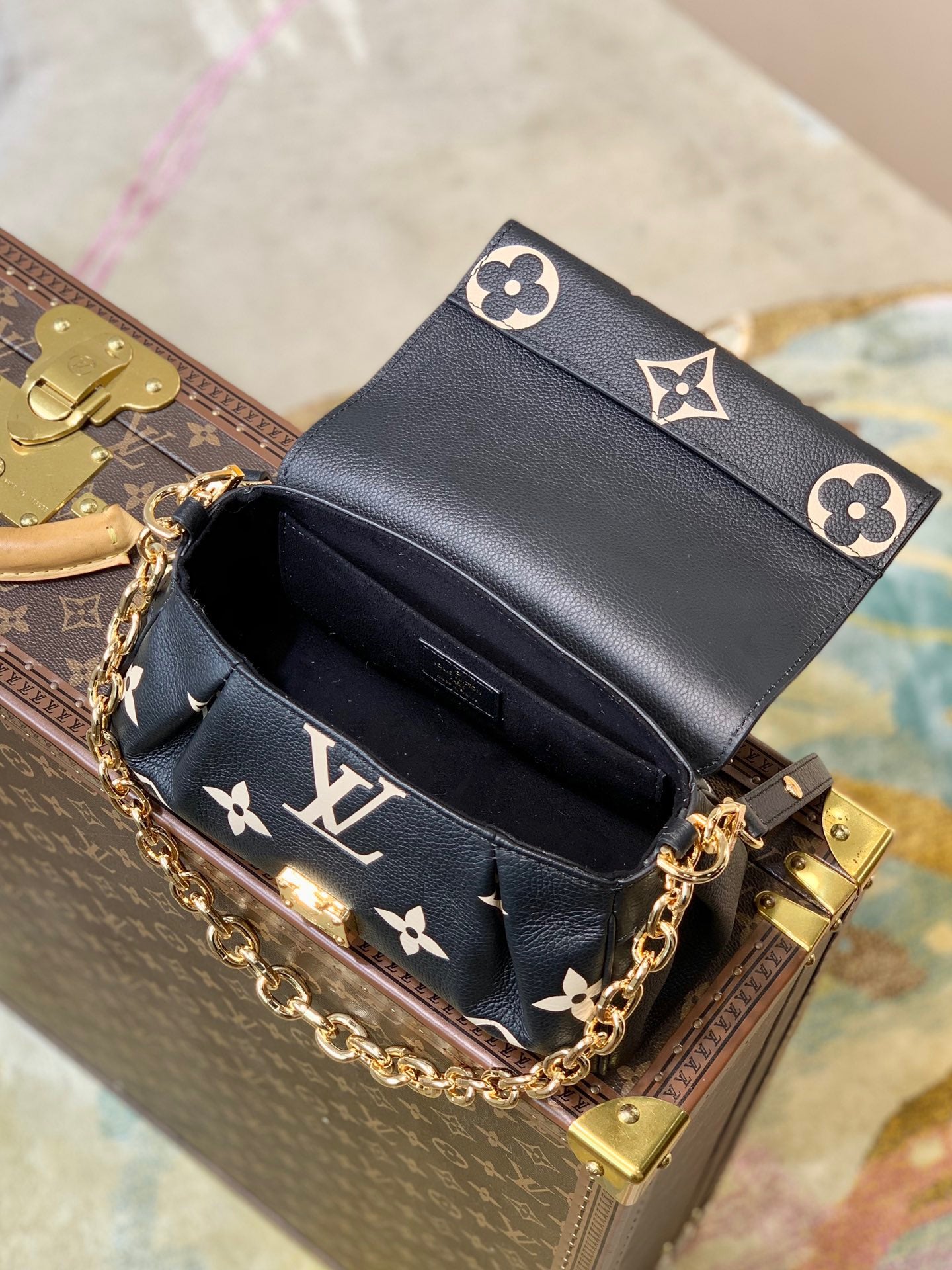 LOU FAVOURITE BAG