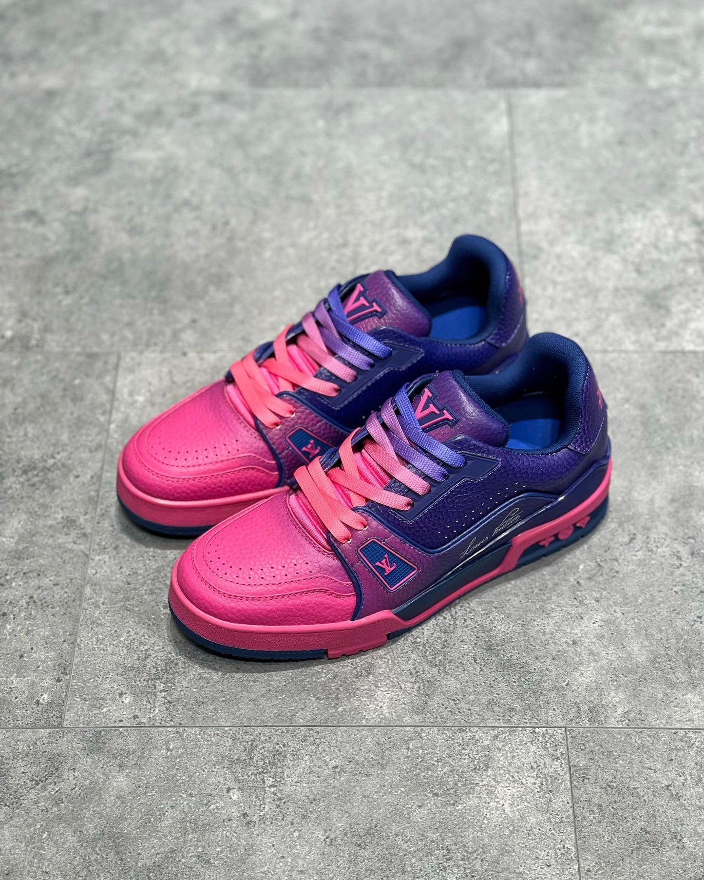 LOU TRAINERS