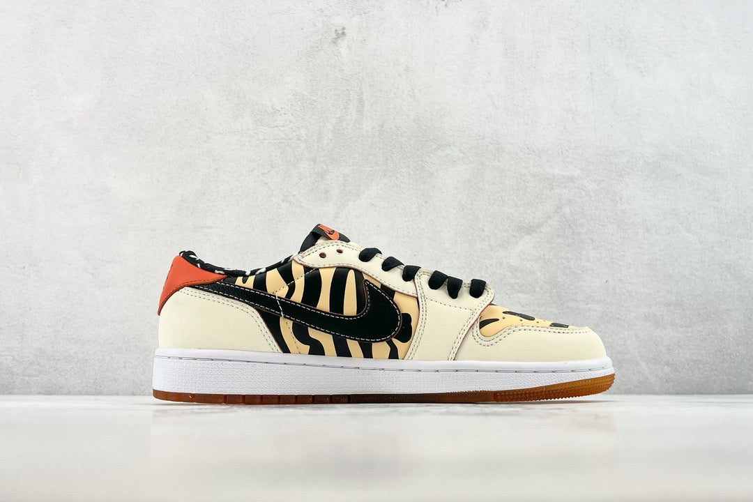 JORDAN 1 LOW OG CNY