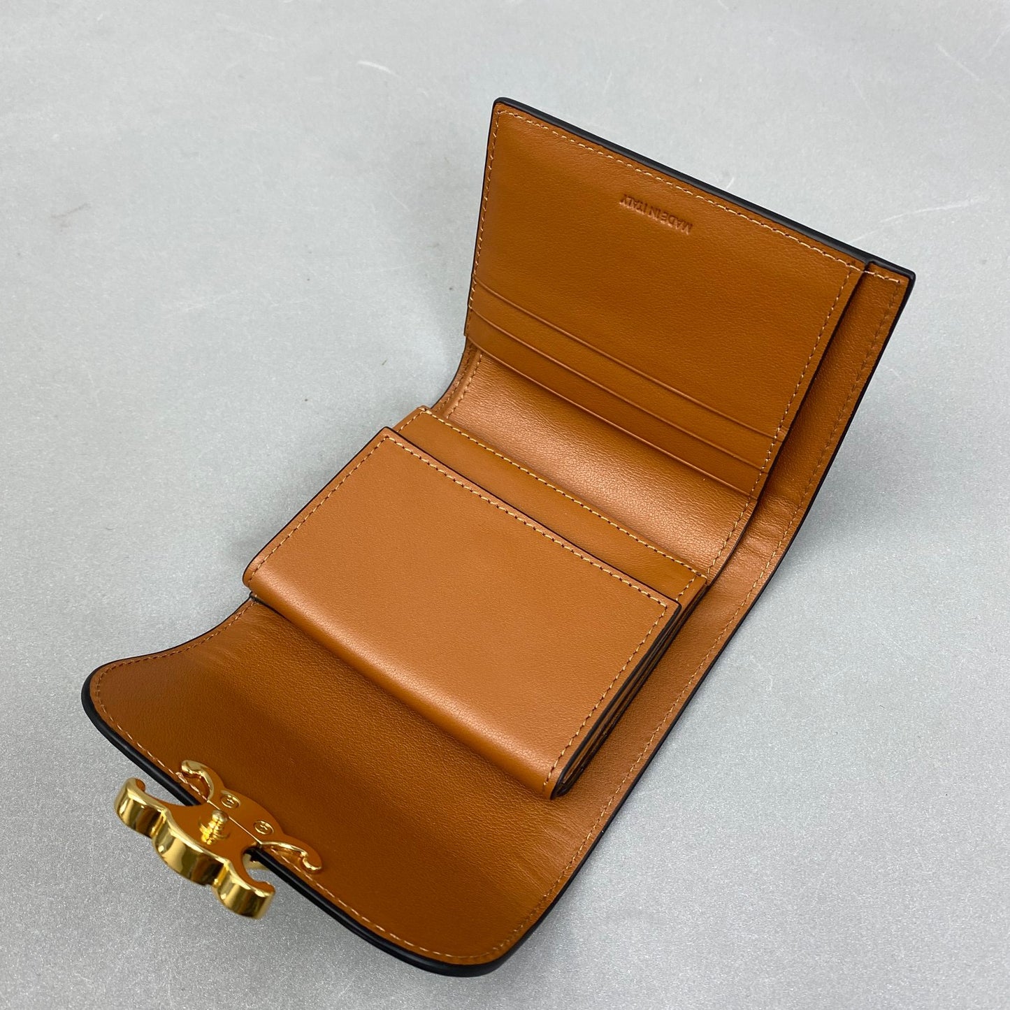 CEL TRIOMPHE WALLET