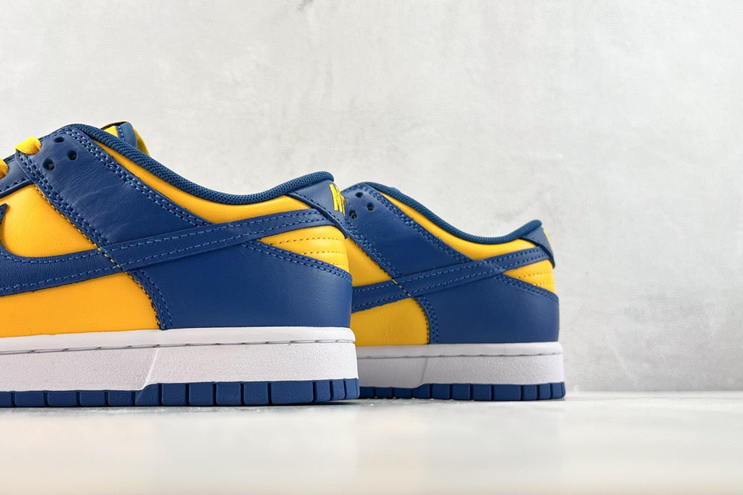 DUNK LOW RETRO UCLA