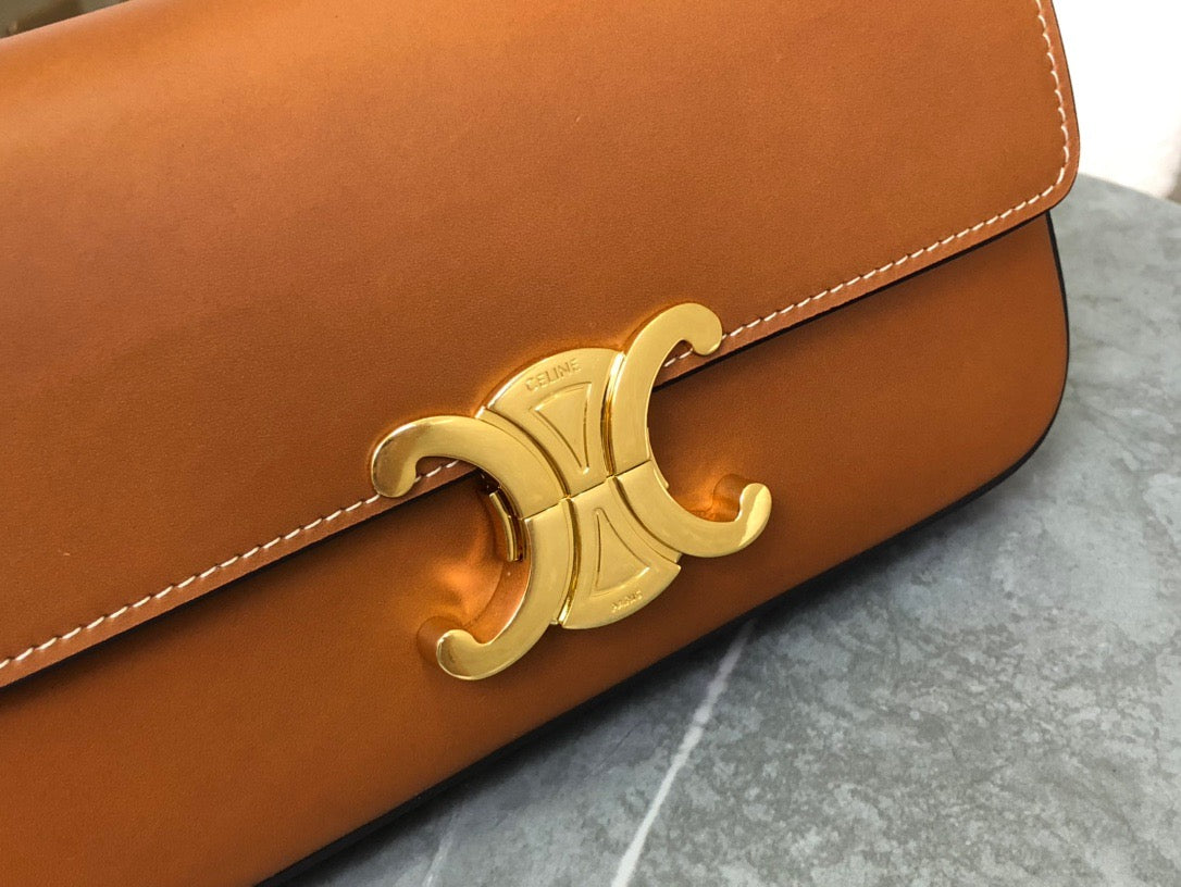CEL TRIOMPHE SHOULDER BAG