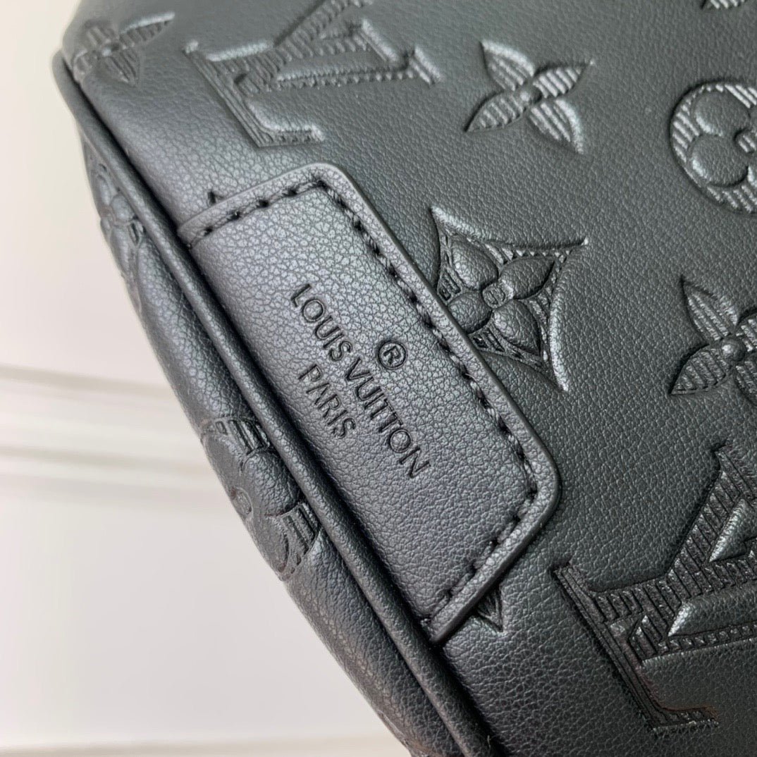 LOU DISCOVERY BUMBAG
