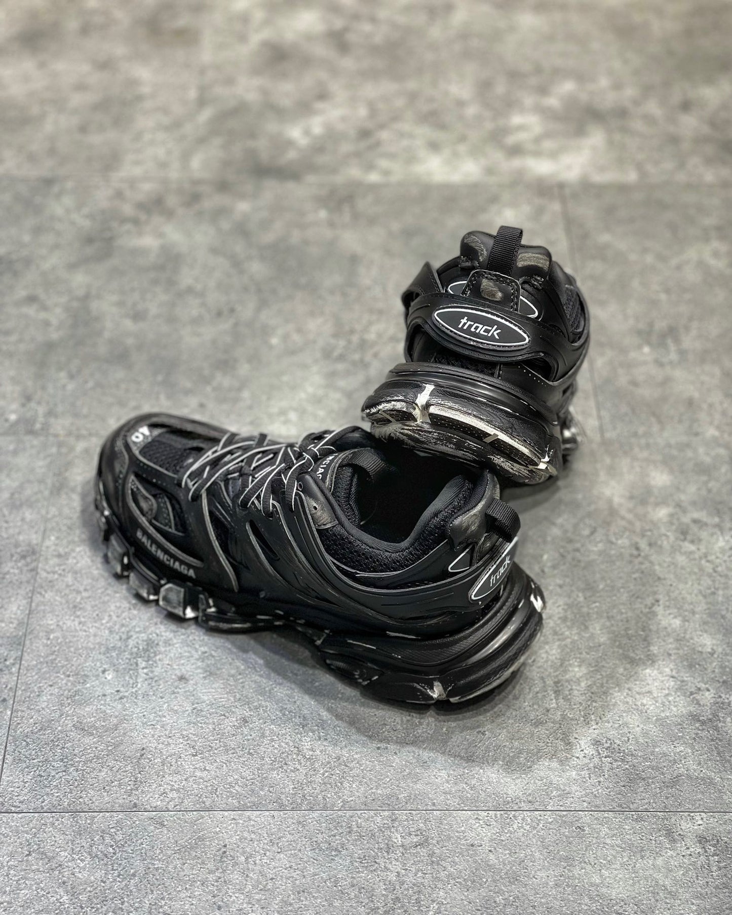 BAL TRACK 3.0 SNEAKERS
