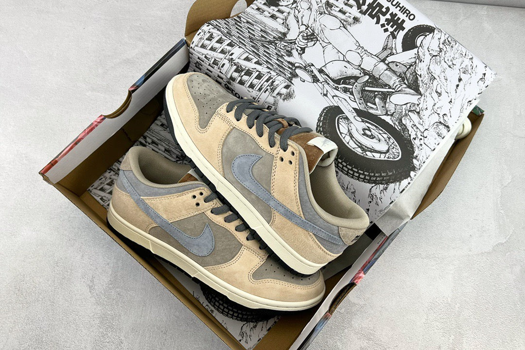 DUNK LOW x OTOMO KATUSHIRO