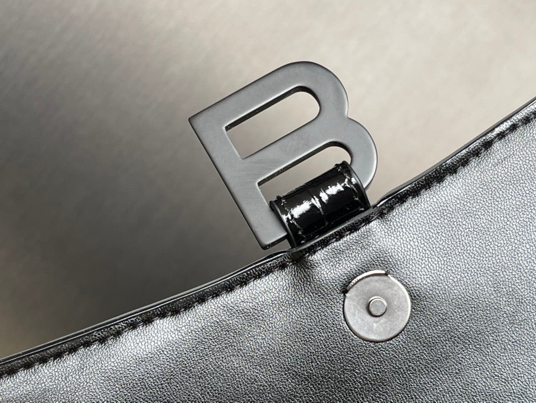 BAL HOURGLASS BAG