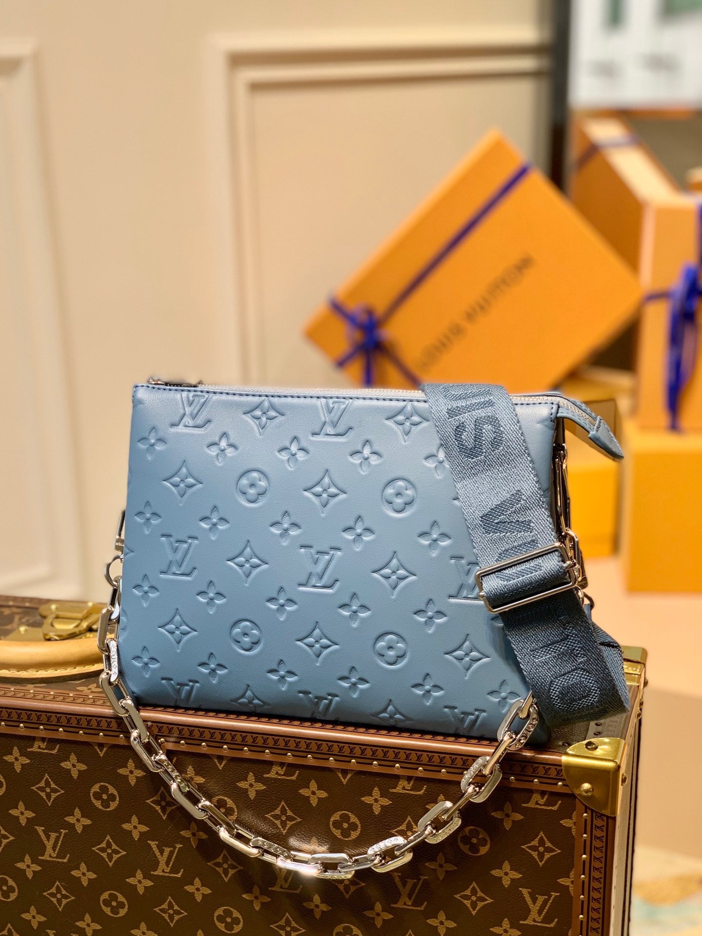 LOU COUSSIN PM BAG