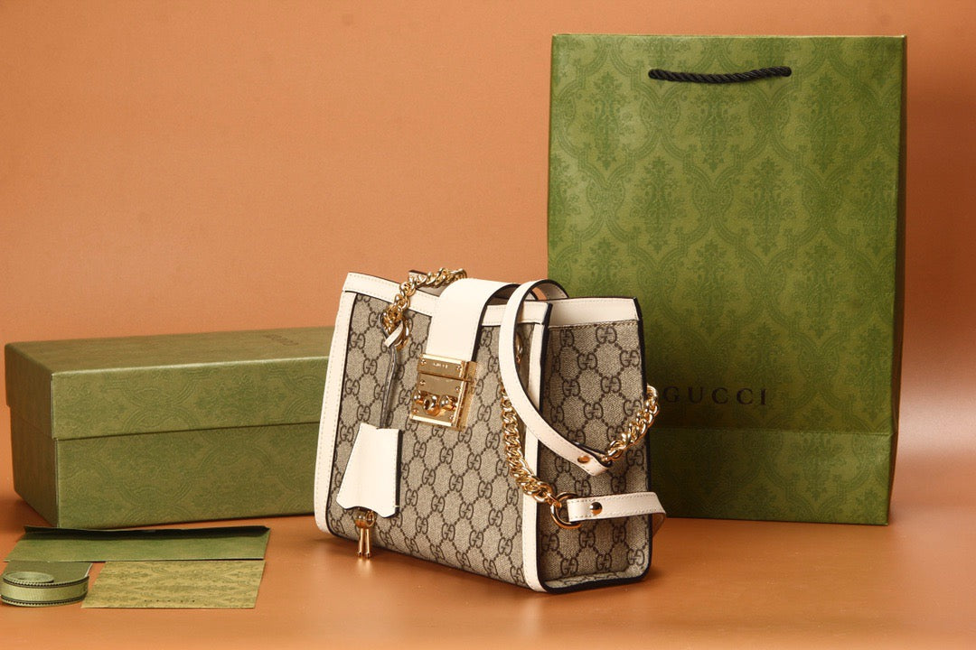 GG PADLOCK SMALL SHOULDER BAG