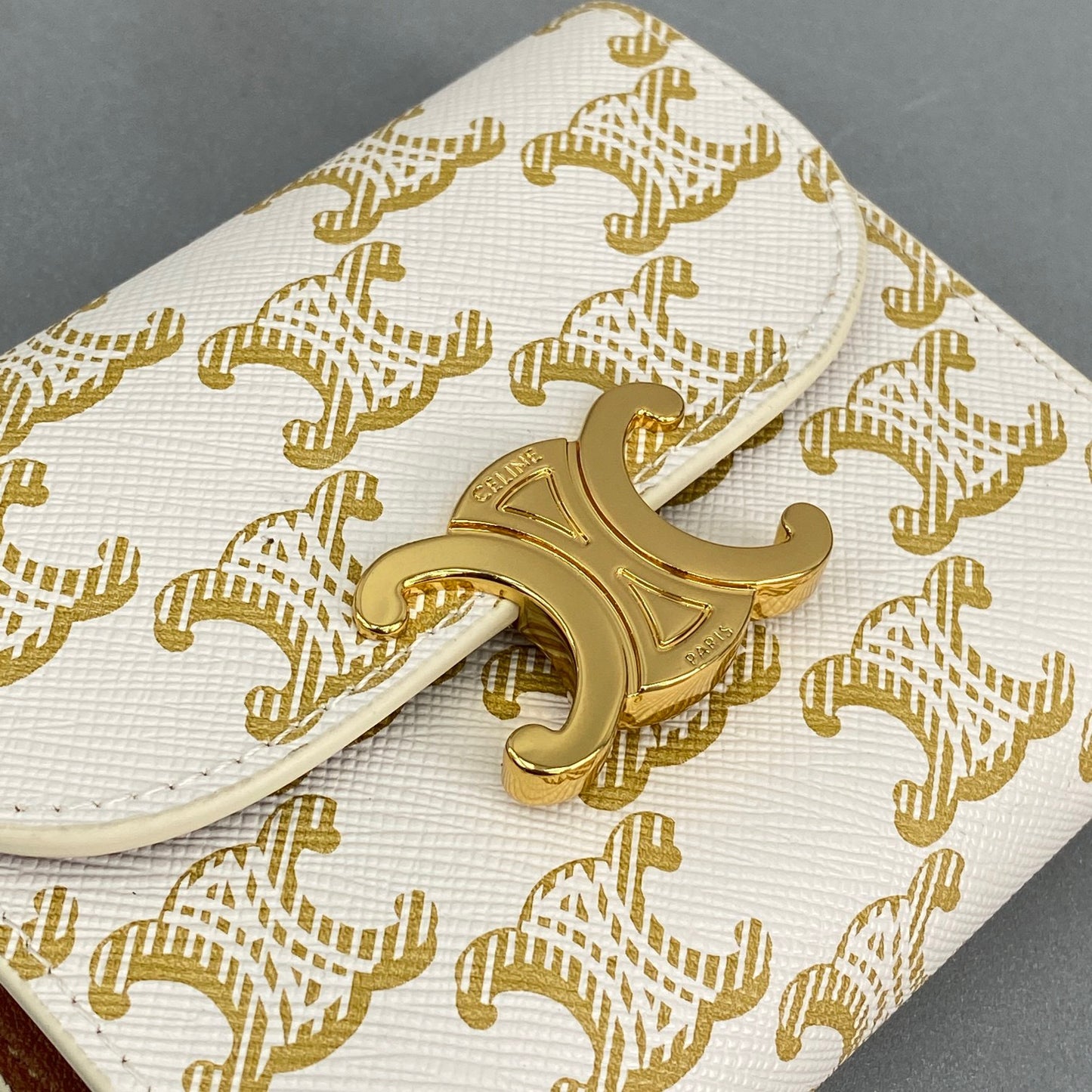 CEL TRIOMPHE WALLET