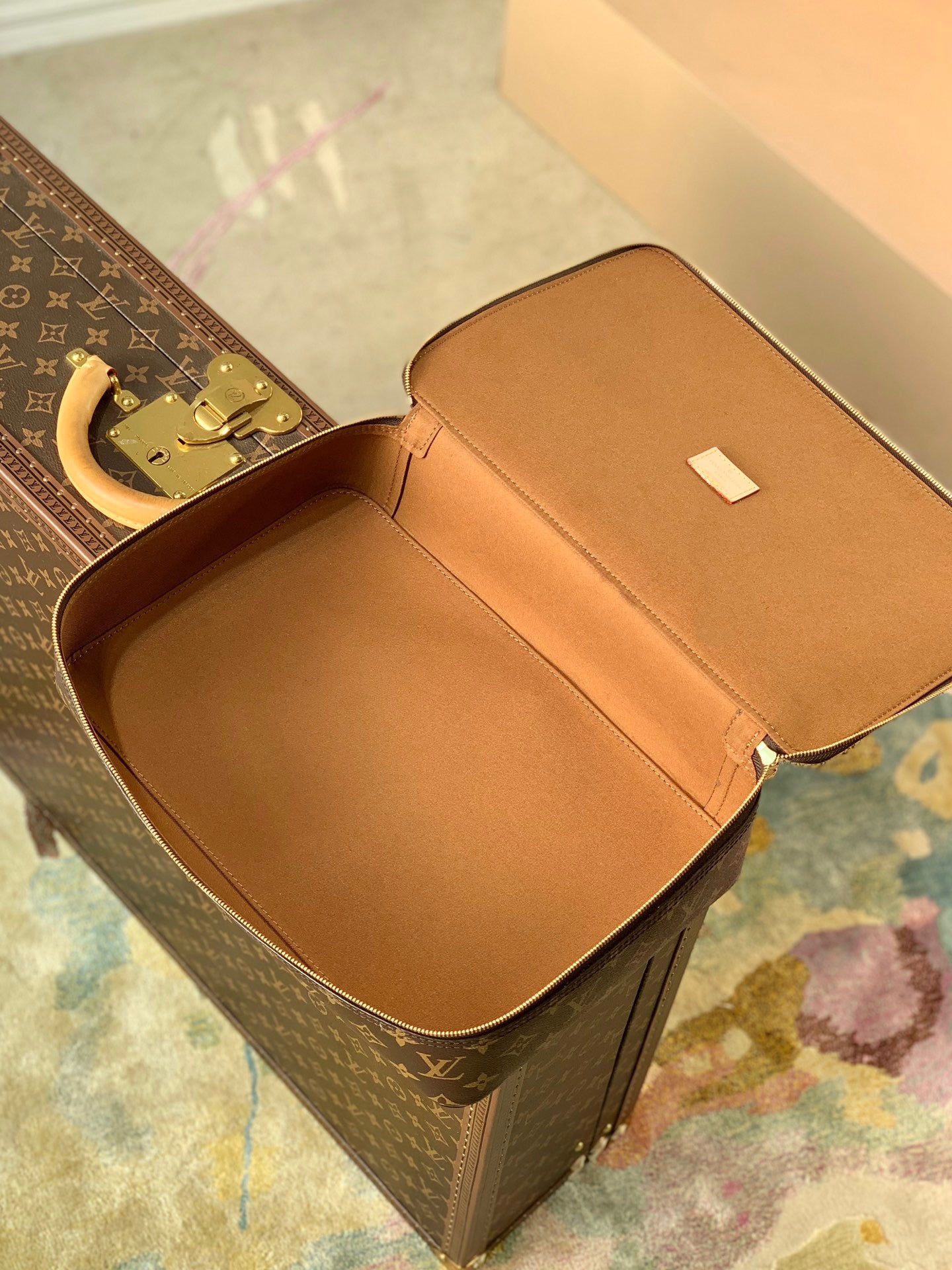 LOU PACKING CUBE