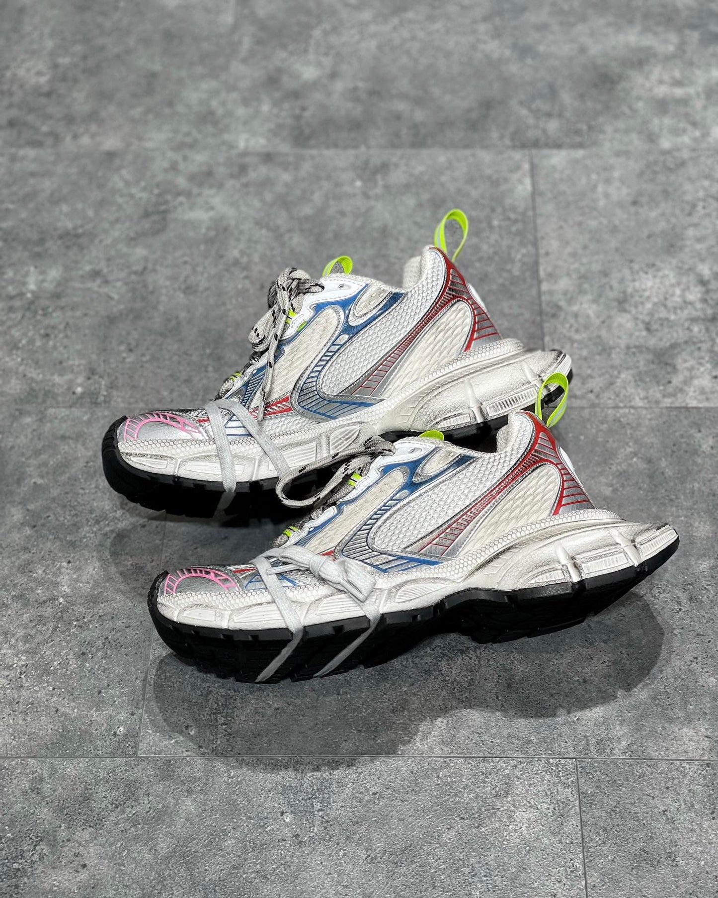 BAL 3XL TRAINERS