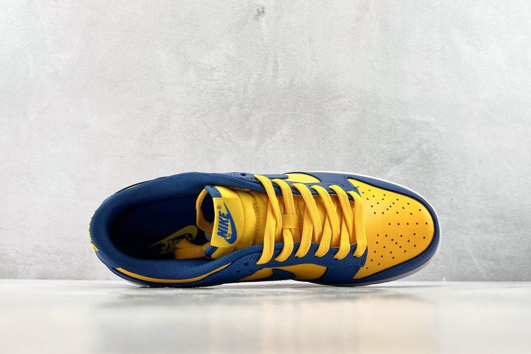 DUNK LOW RETRO UCLA