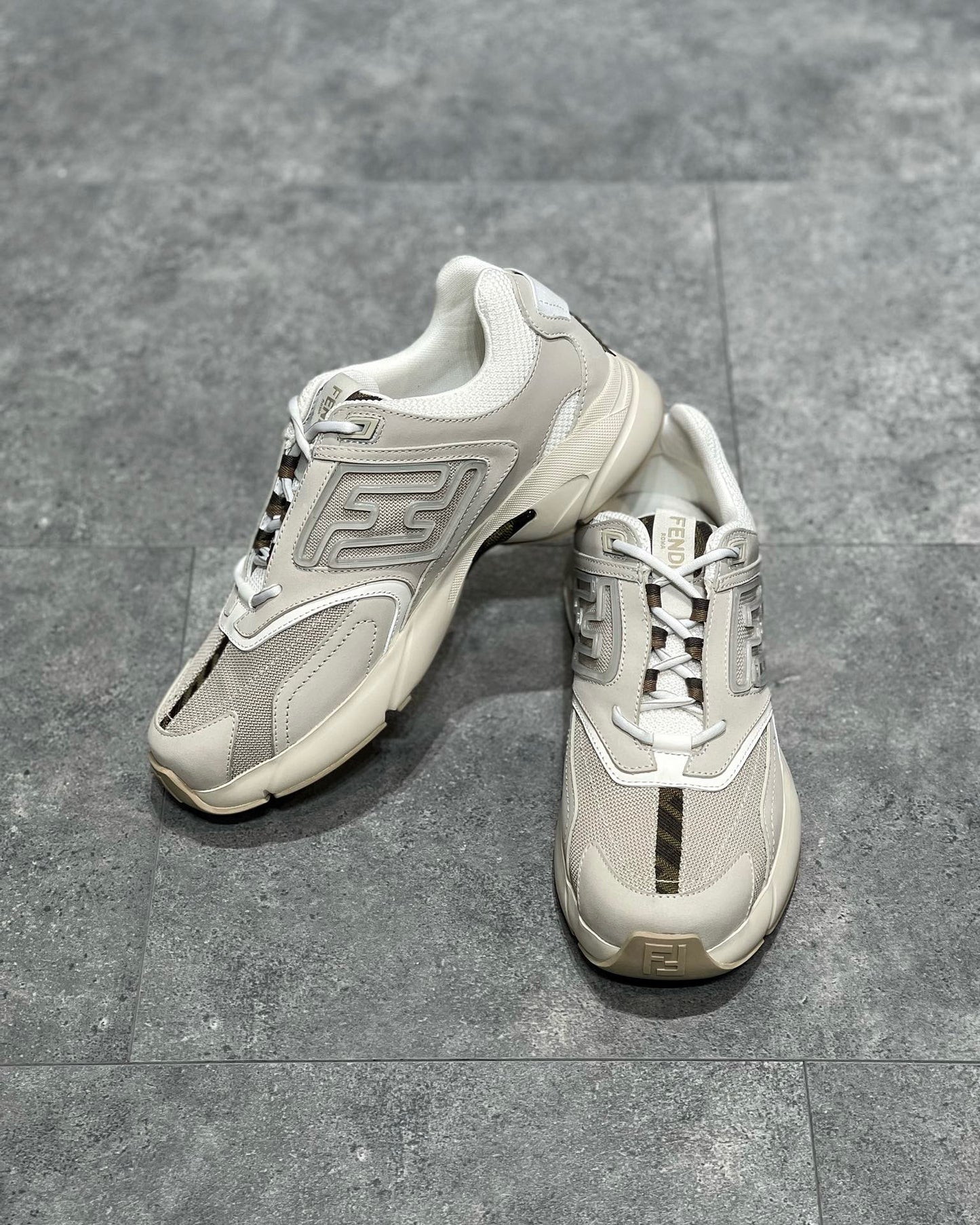 FEN FASTER SNEAKERS