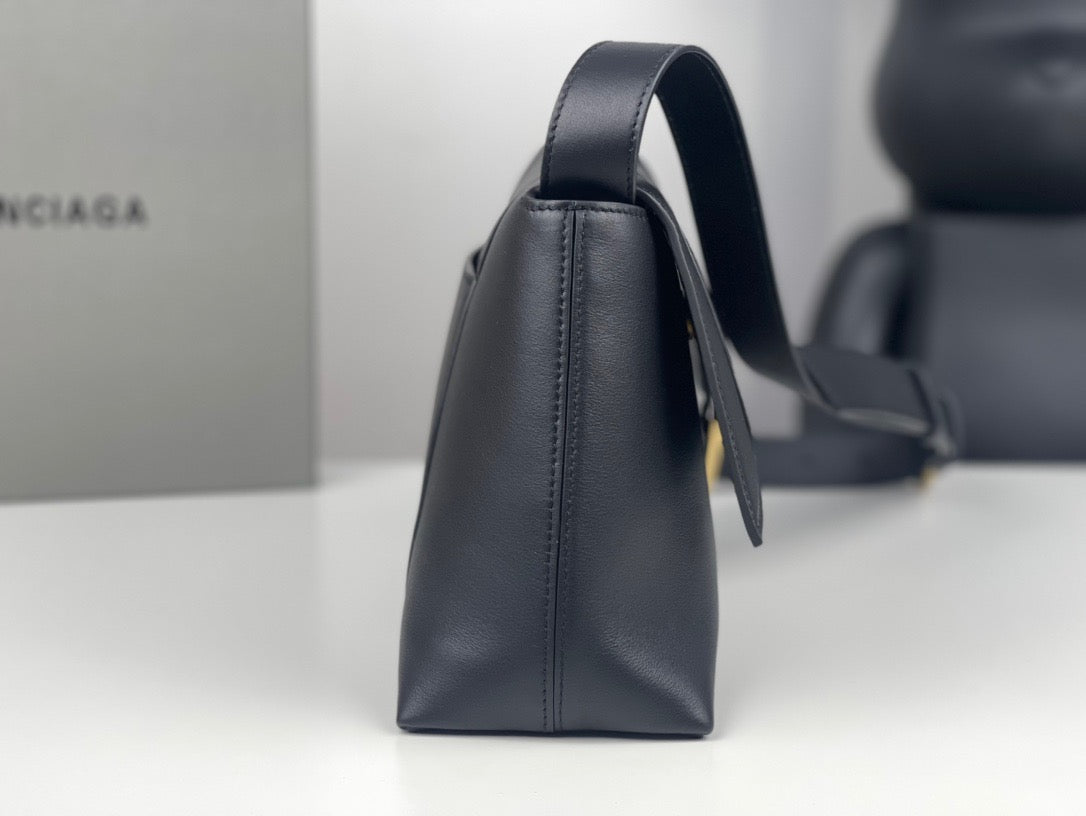 BAL DOWNTOWN SHOULDER BAG