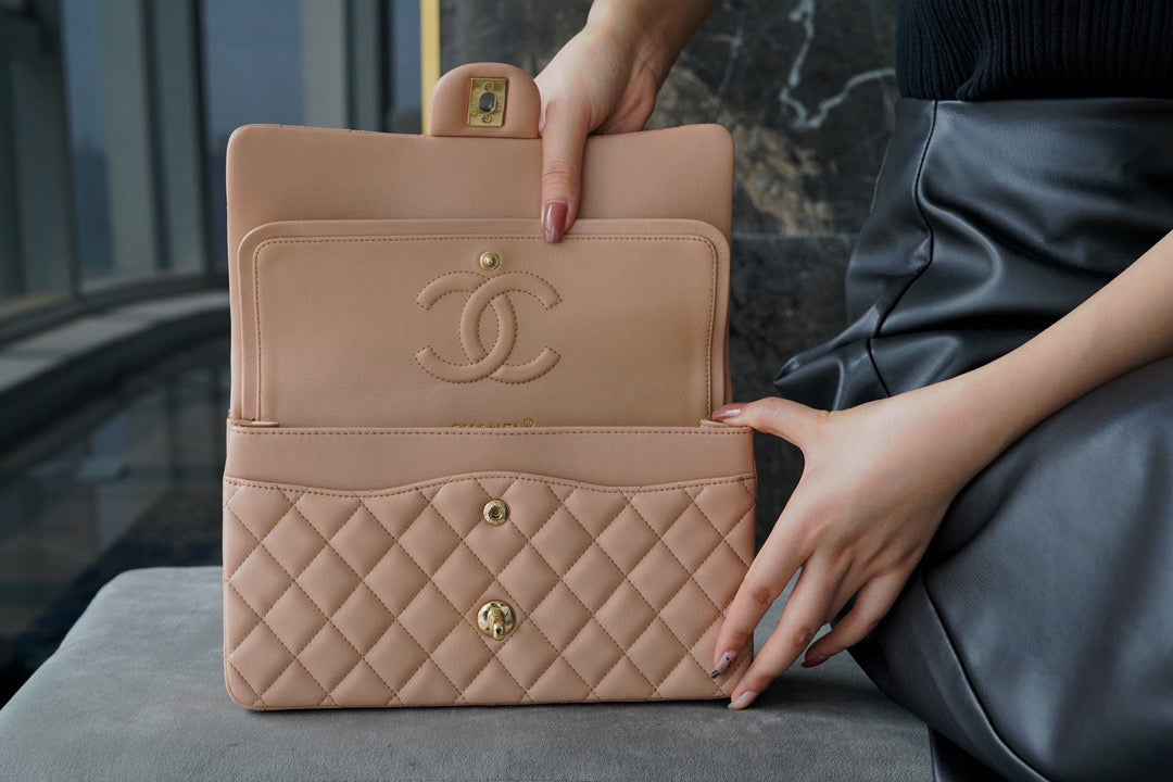 CC CLASSIC FLAP BAG