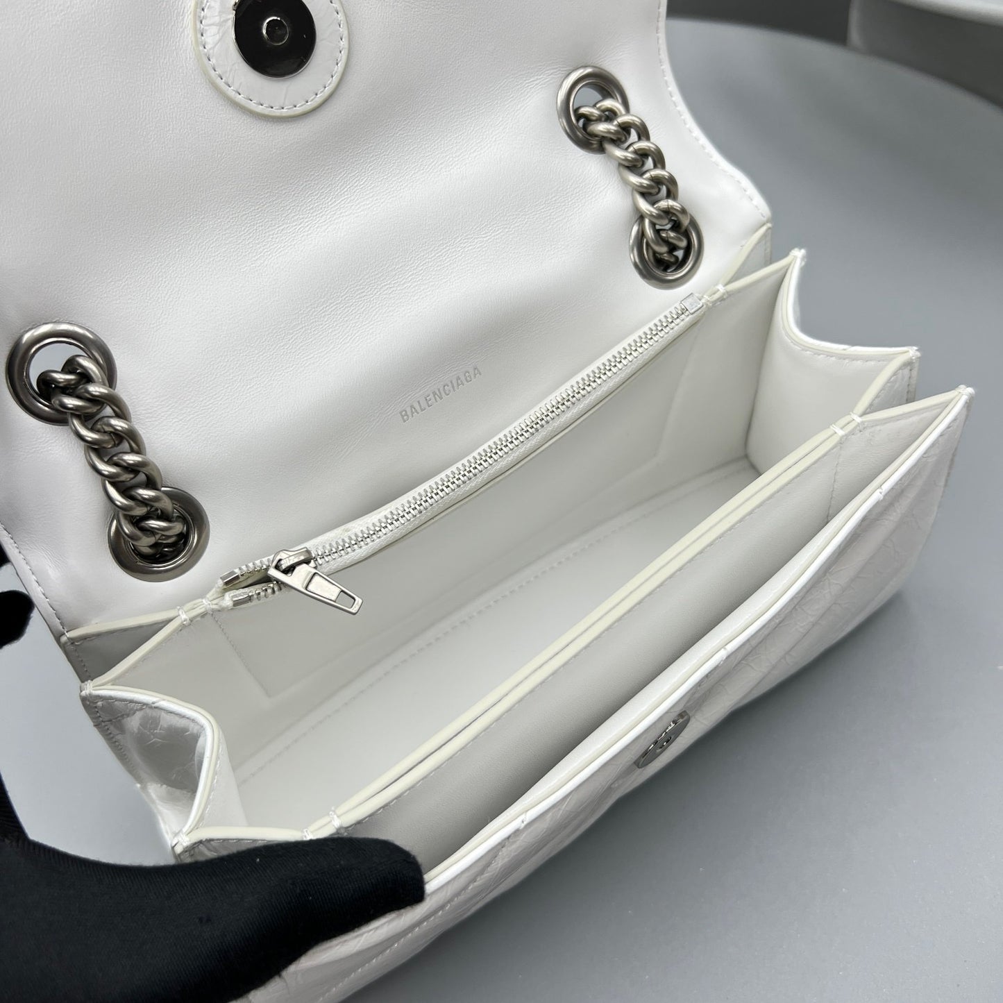 BAL CRUSH CHAIN BAG