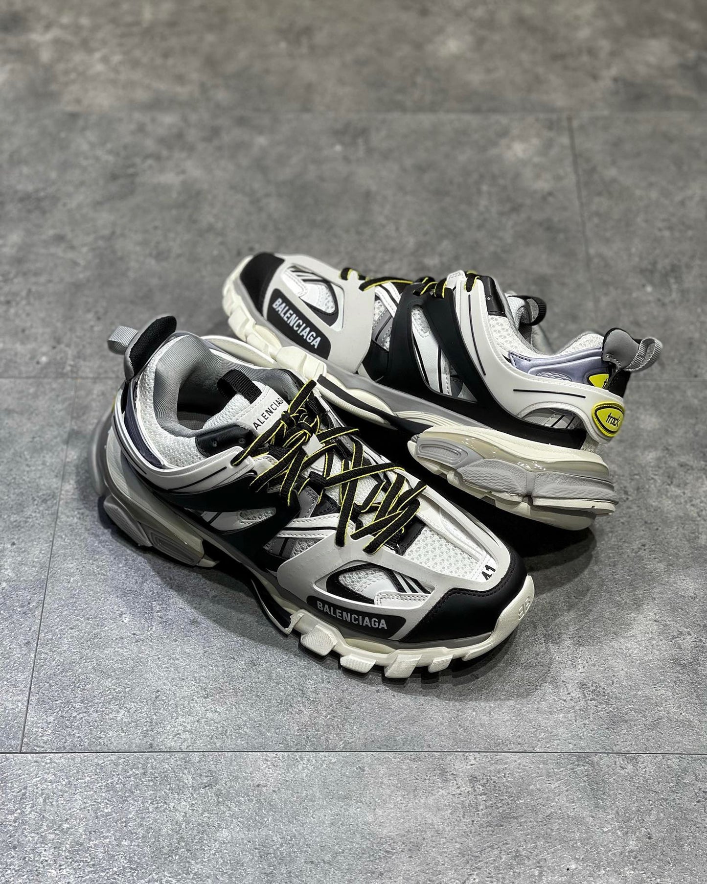 BAL TRACK 3.0 SNEAKERS