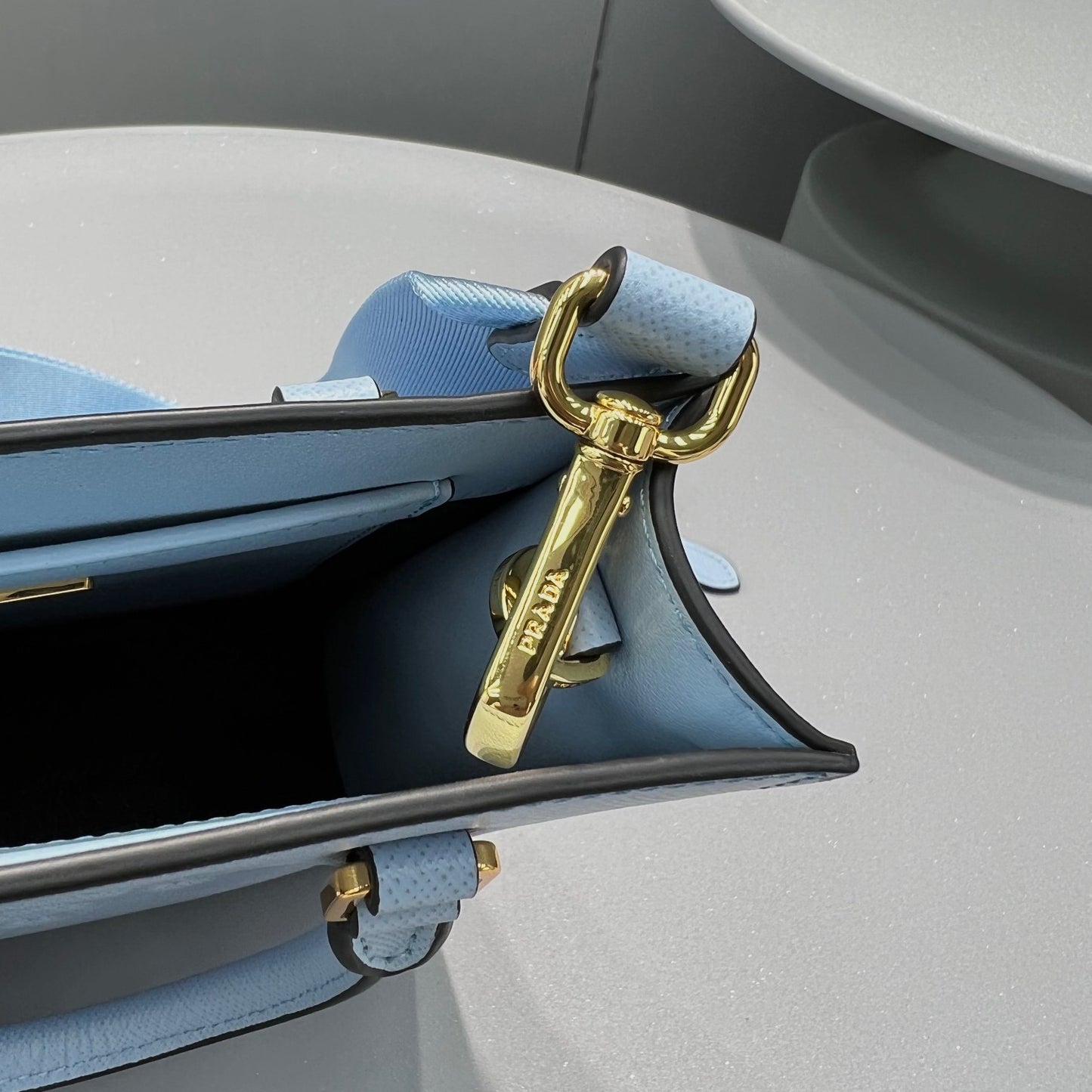 PD SMALL SAFFIANO HANDBAG