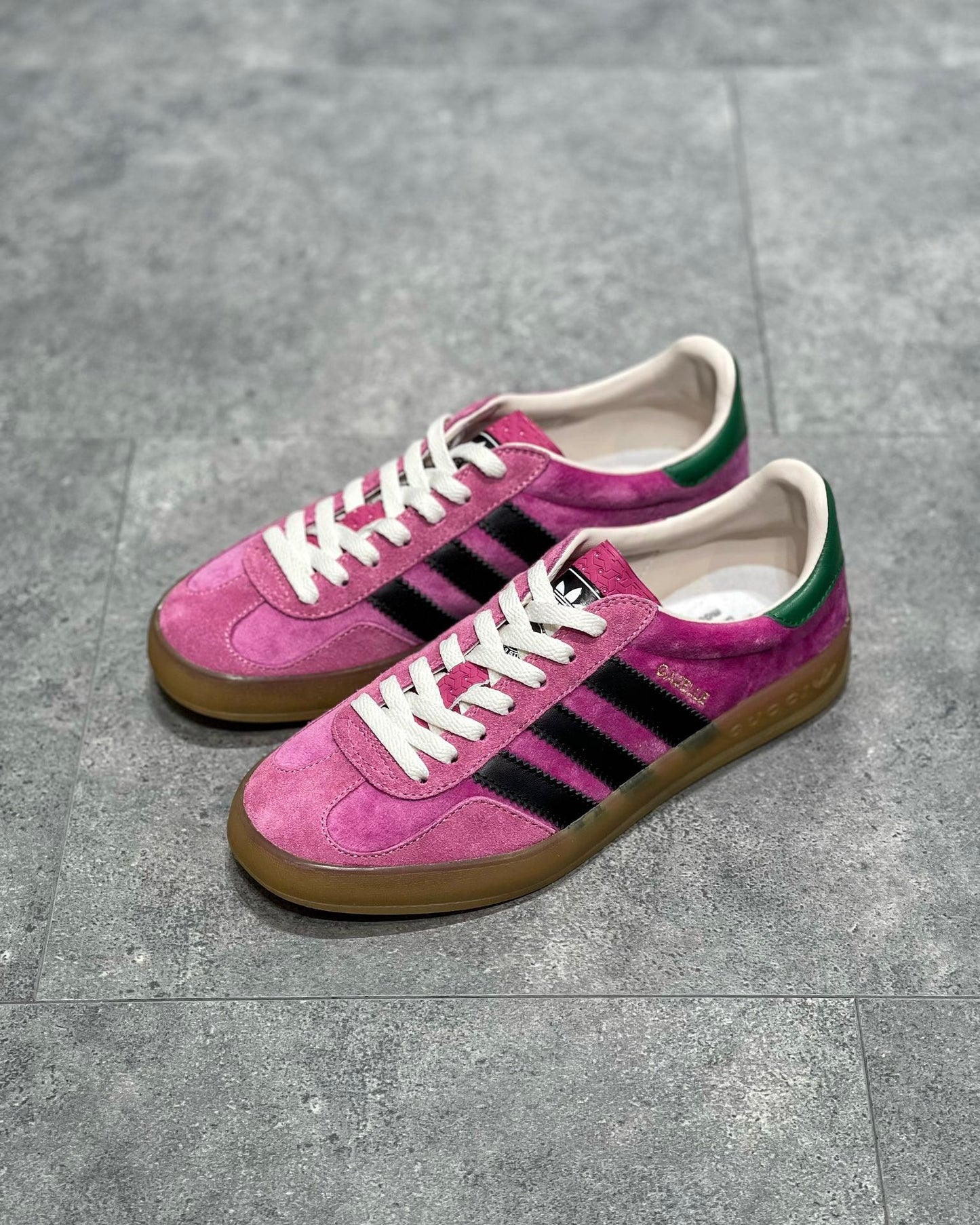 GG x ADID GAZELLE SNEAKER