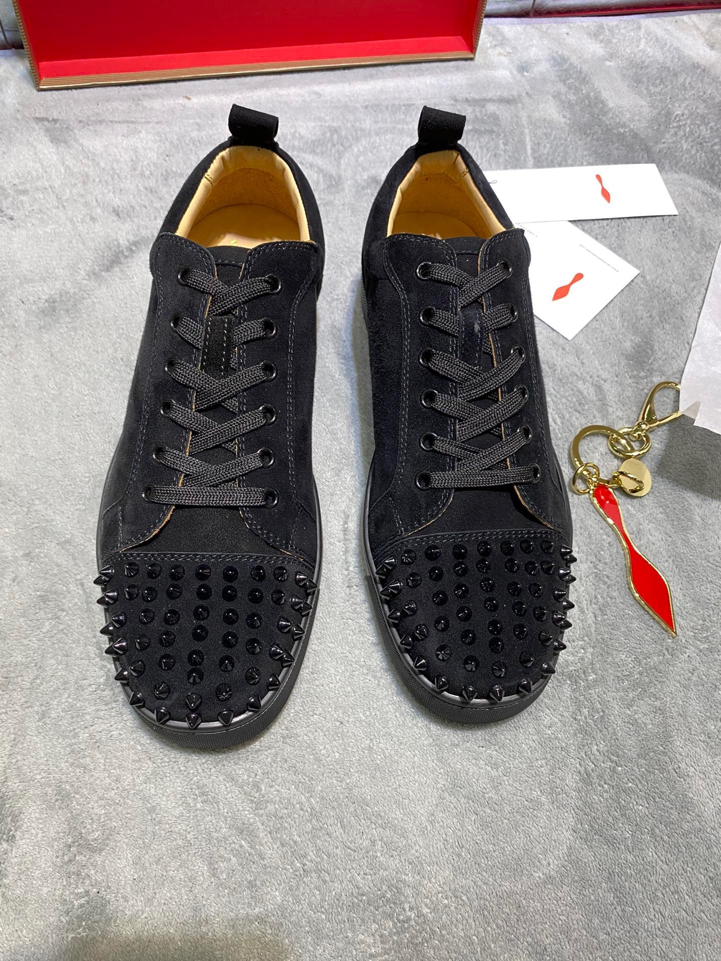CL SPIKES SNEAKERS