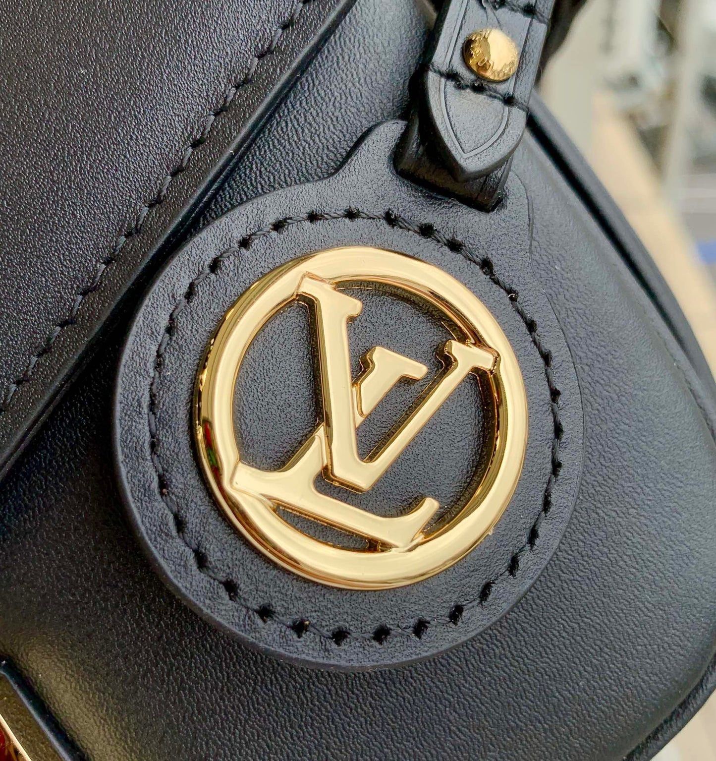 LOU SWING BAG
