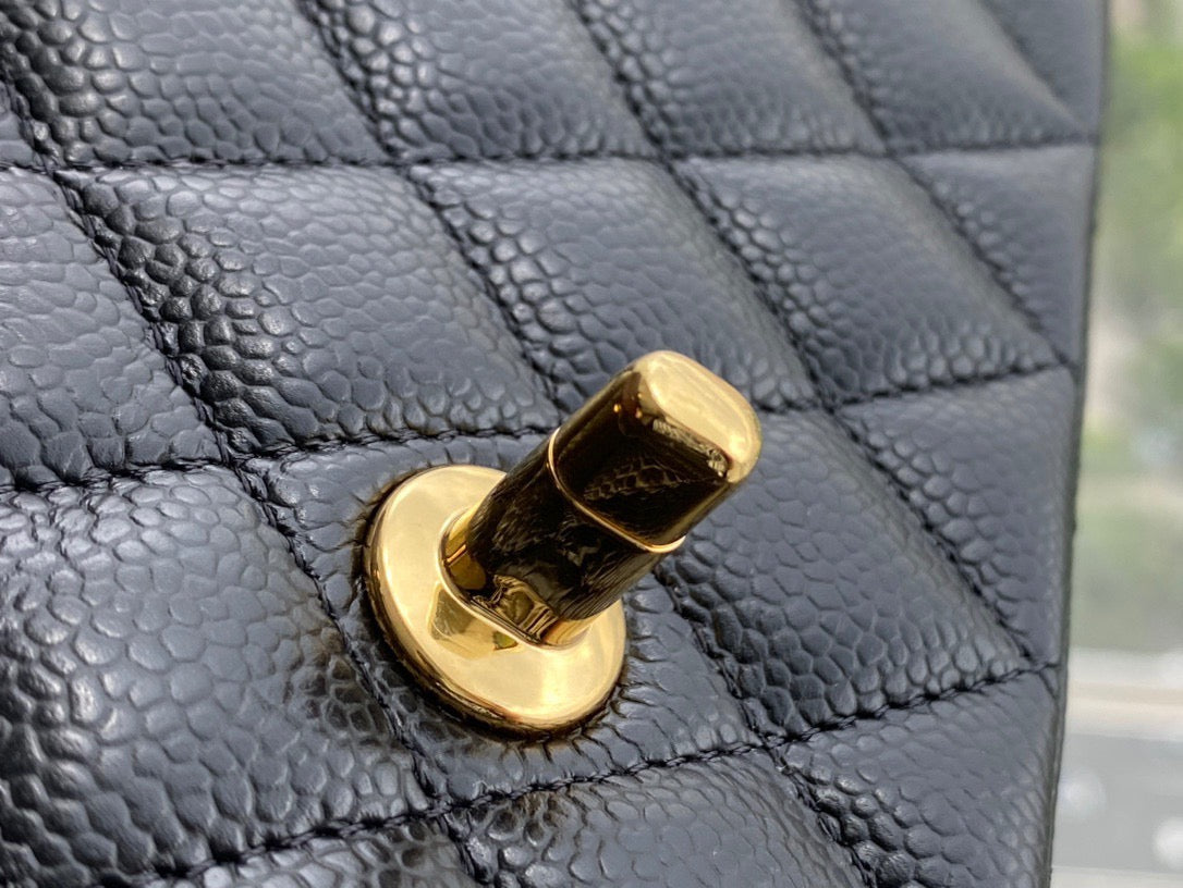 CC CLASSIC FLAP BAG