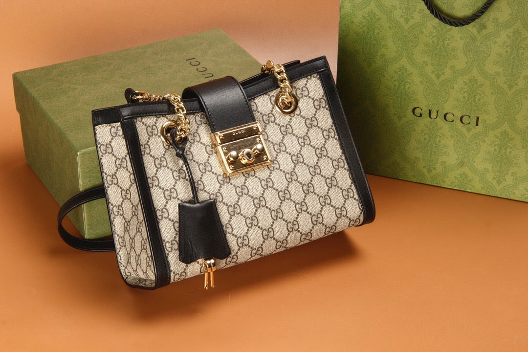 GG PADLOCK SMALL SHOULDER BAG