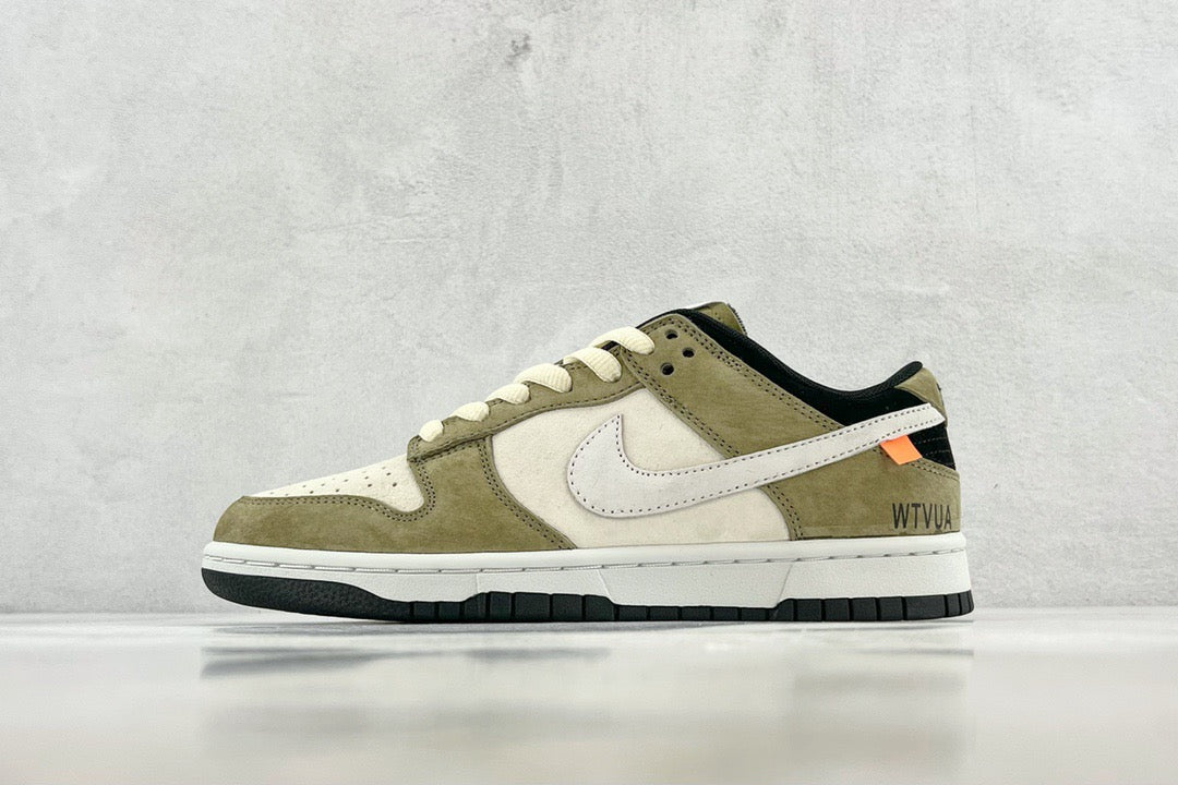 DUNK LOW x OTOMO KATUSHIRO