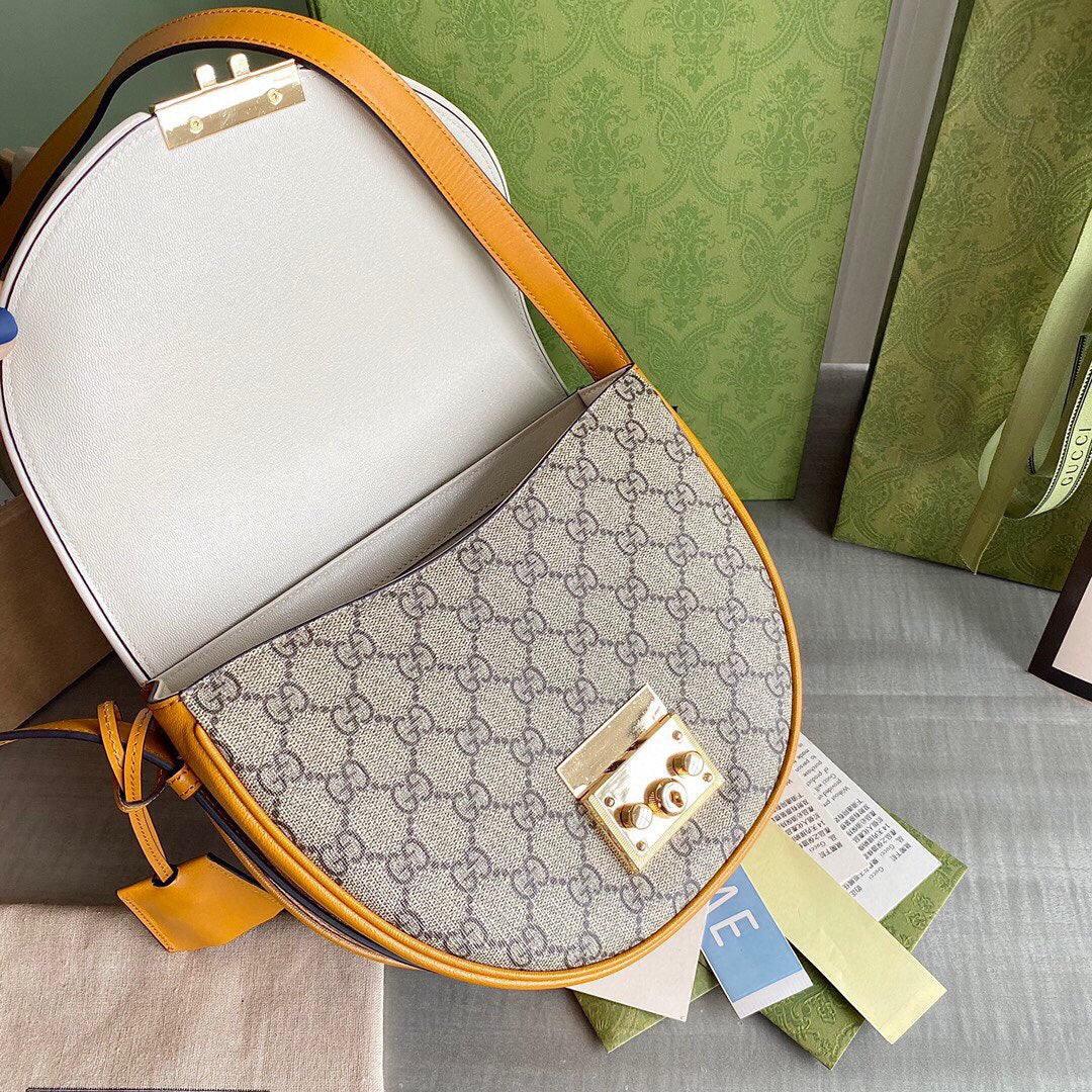 GG PADLOCK SMALL SHOULDER BAG