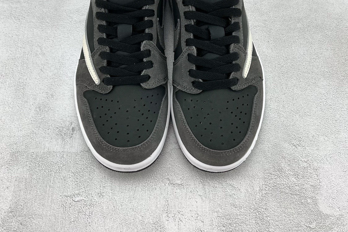 TRAVIS S x JORDAN 1 LOW