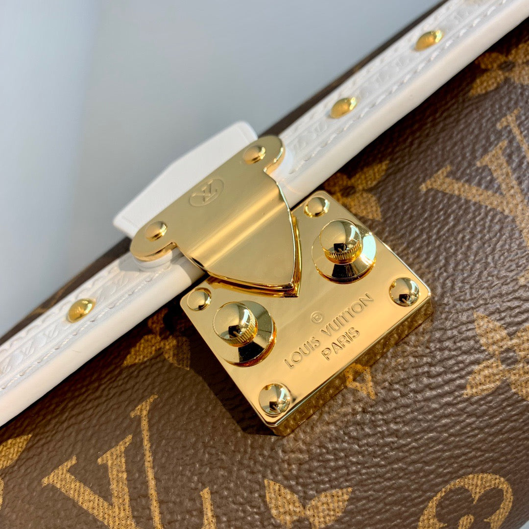 LOU PAPILLON TRUNK BAG