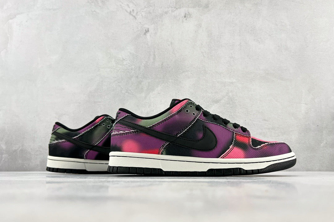 DUNK LOW GRAFFITI