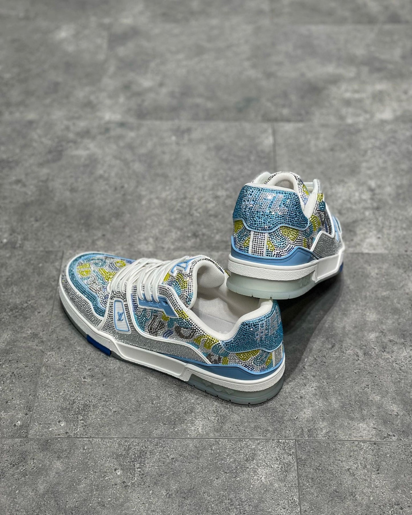 LOU TRAINERS