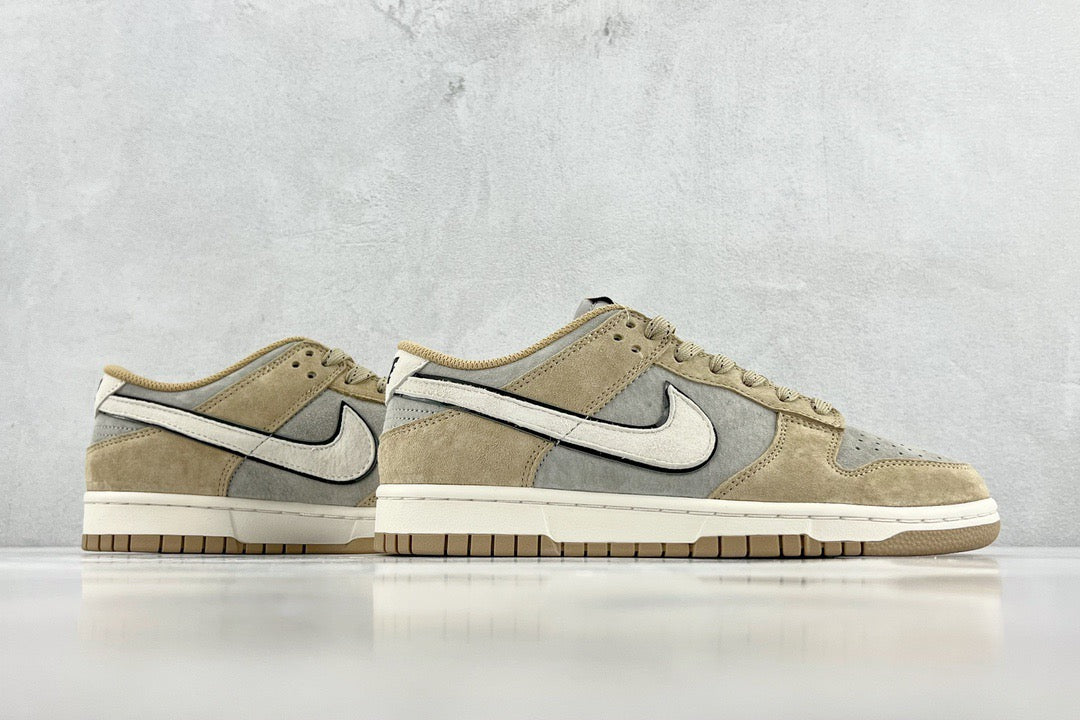 DUNK LOW x OTOMO KATUSHIRO