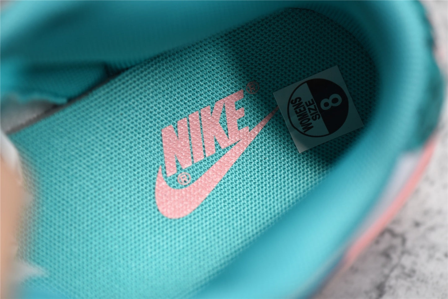 DUNK LOW SNAKESKIN