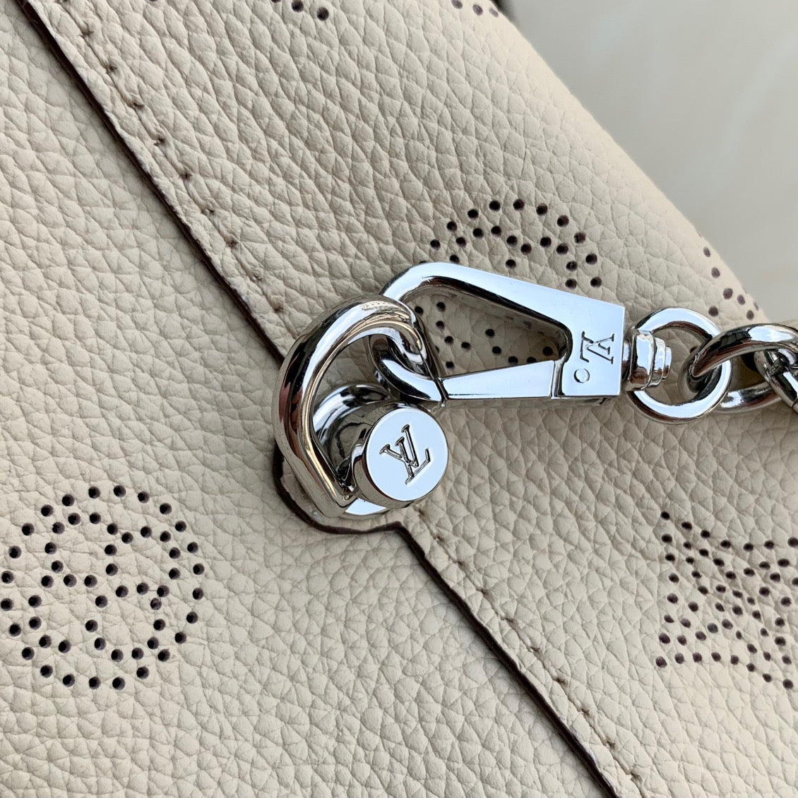 LOU WHY KNOT PM BAG