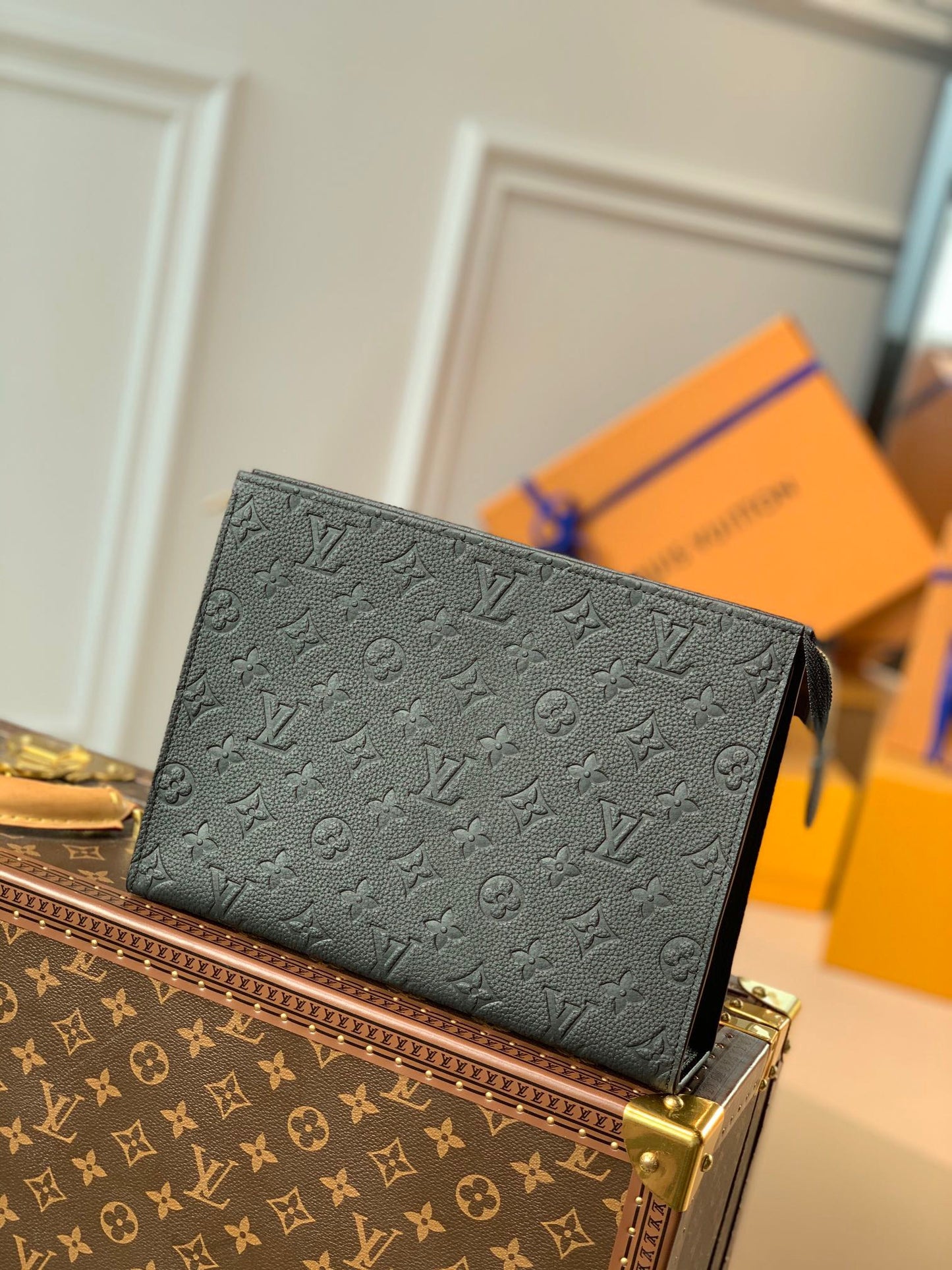 LOU POCHETTE VOYAGE MM