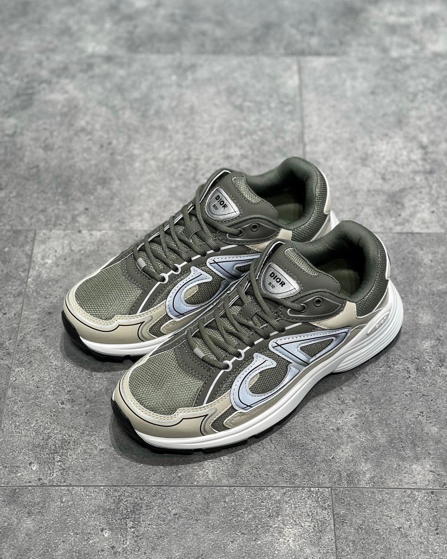 CD B30 SNEAKER