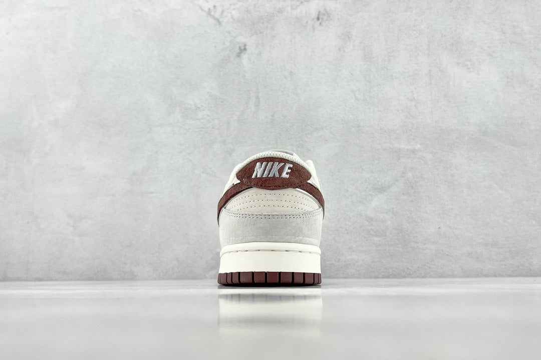 DUNK LOW x OTOMO KATUSHIRO