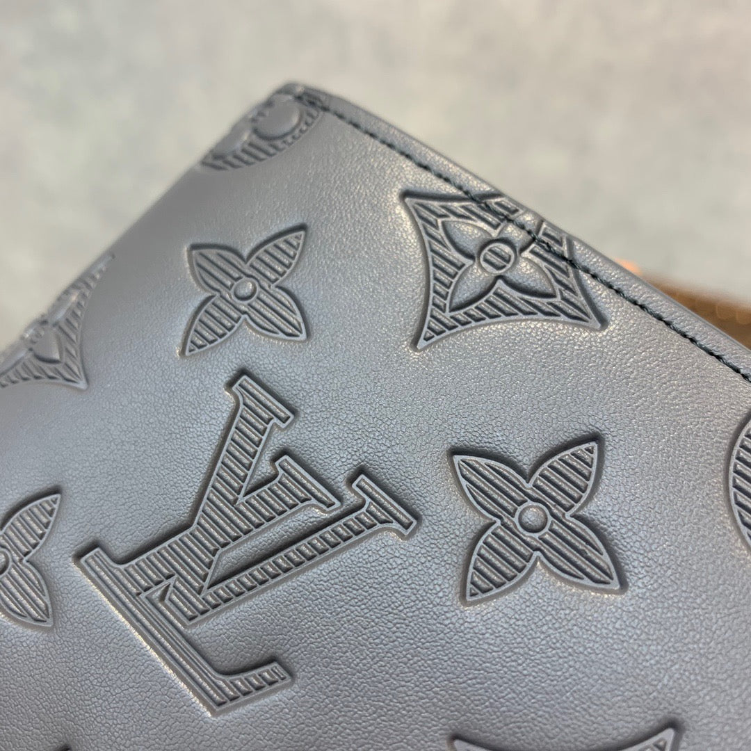 LOU PF. MULTIPLE WALLET