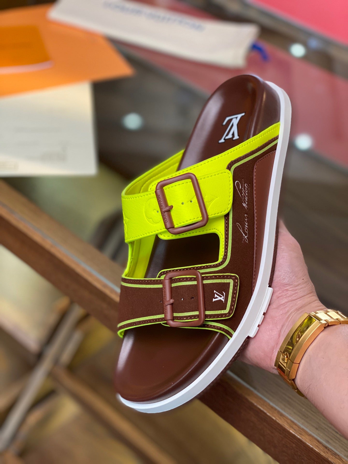 LOU TRAINER MULES